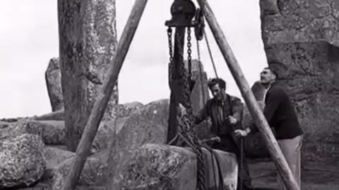 STONEHENGE - ANOTHER FAKE HISTORY HOAX