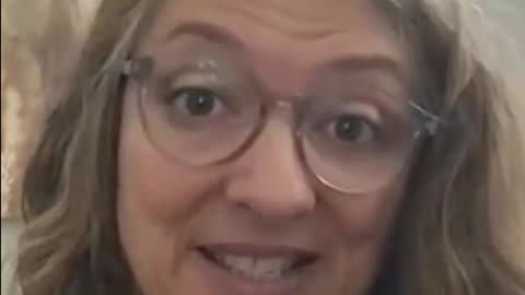 1️⃣ LOVE your body first – feel the love back!