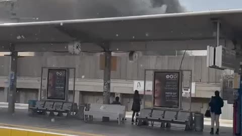 A fire broke out near the Hagana train station in Tel Aviv - delays and changes in