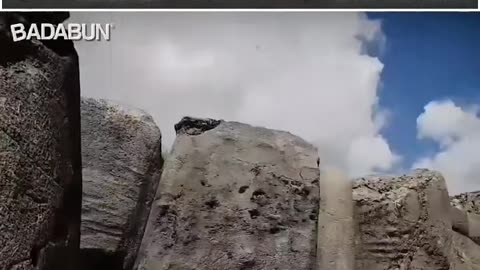 🔮🤔 10 MIND-BLOWING Archaeological Discoveries Nobody Can Explain! | TheTruthAbove