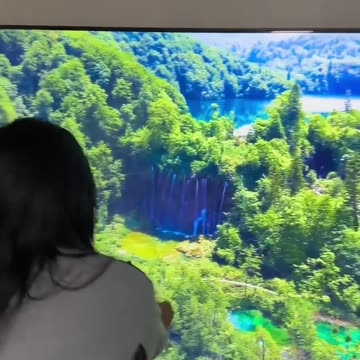 SAMSUNG’s QE85Q60C 85" Smart 4K Ultra HD HDR QLED TV with Bixby & Alexa #screenpeel #samsungtv #4ktv