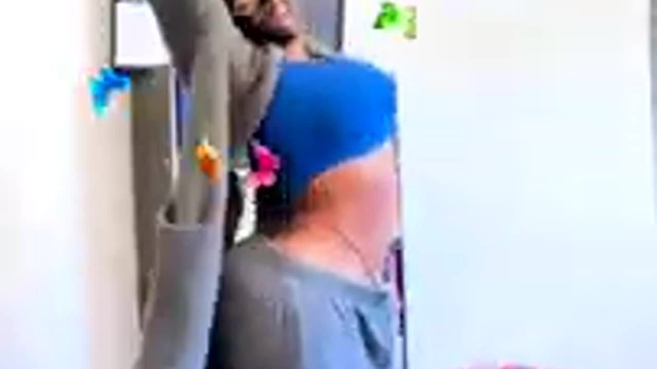 Big booty ebony twerking