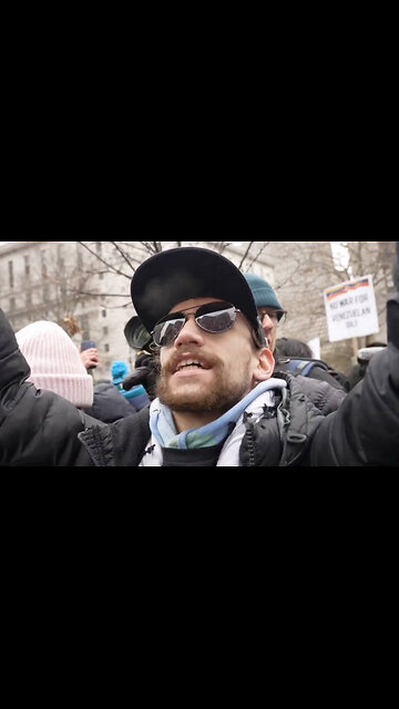 White Liberals Threaten Venezuelans Cheering For Trump in NYC