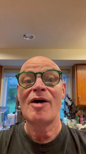 I look for any excuse to make homemade pizza.