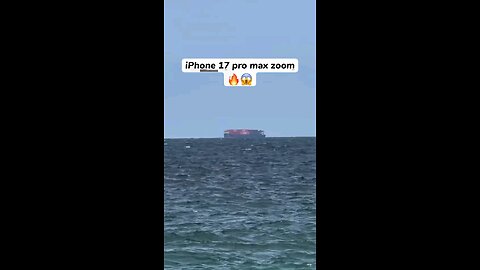 iPhone 17 Pro Max (Zoom Test) 🫢😱