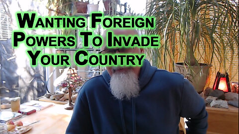 Wanting Foreign Powers To Invade Your Country: Story of an Iranian Red Rat, Iraq War History