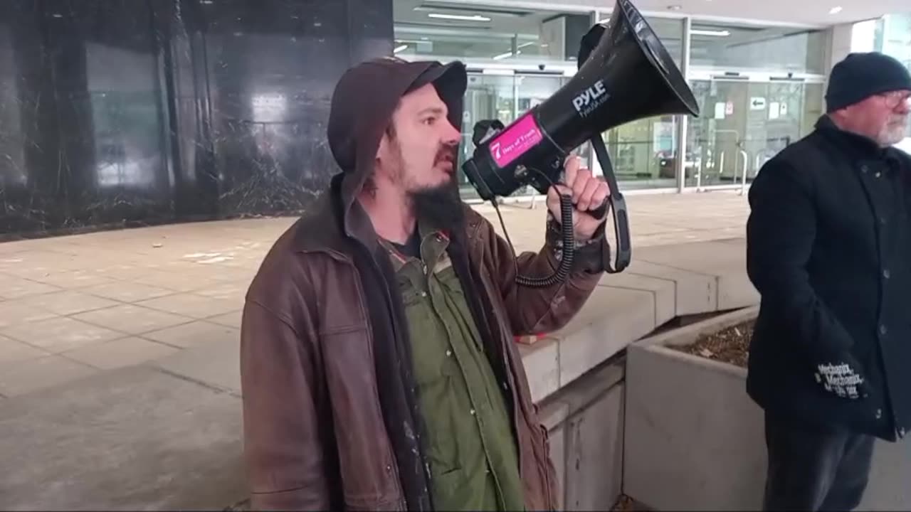 Hamilton Bill C-9 rally - Justin Long