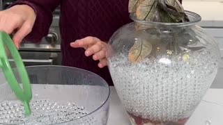 Orbeez transform centerpiece