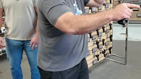 Air Racking the NEW SIG P211!