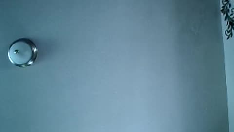 Filming the ceiling and nipple light as the faucet goes off, sound effects!