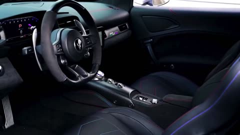 Floating Lights – dance under gentle echoes.