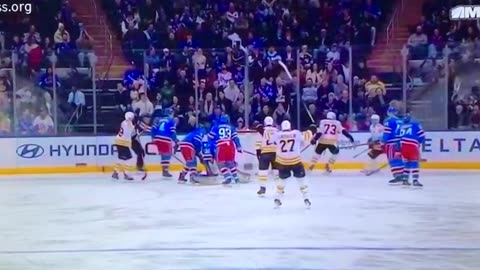Bruins C #28 Elias Lindholm 🥅(12)🏒Wrist-Shot Goal