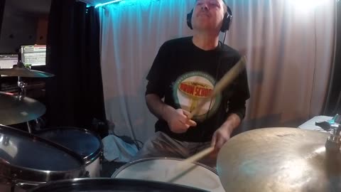 Big Band Groove – Improvisation Batterie | Drum Jam Énergique