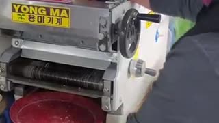 Sold Out by Lunch?! The Only Packed Spot While Others Are Empty | Korean Street Food