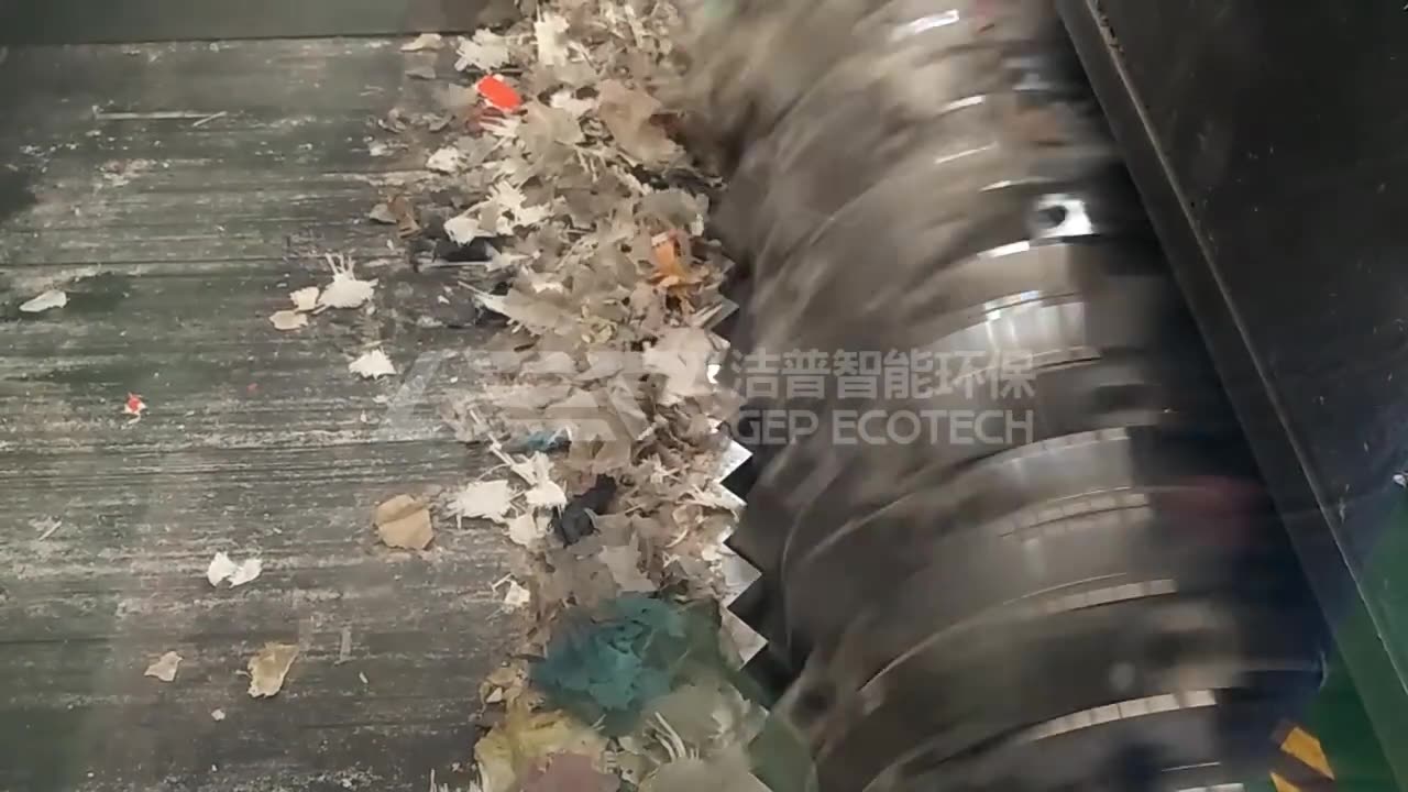 Horizontal Single-Shaft Shredder FRP Test Run!