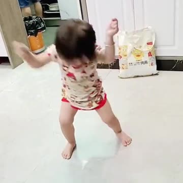 How cute baby dance