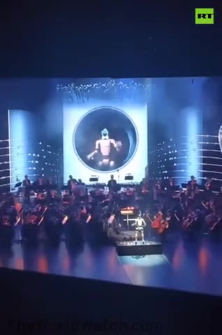 How Eerie is this? Robot-conductor coordinated Mariinsky orchestra