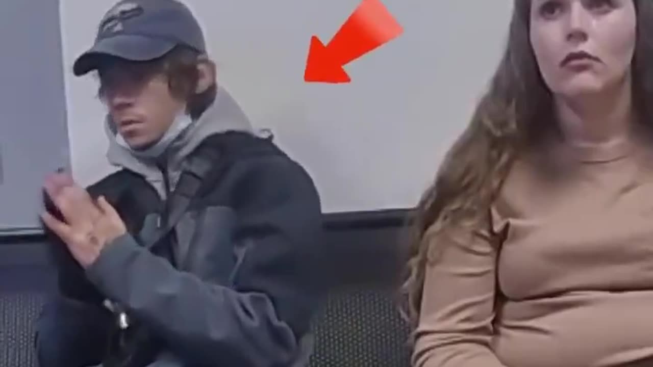 This guy just made a small issue, into a big one. Idiot