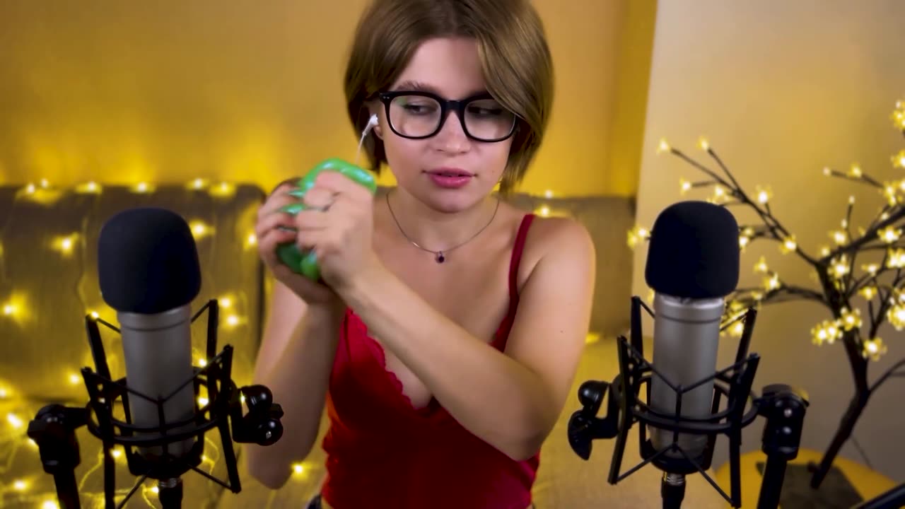ASMR new mic Rode nt1 a Triggers for relaxation, spoolie nibbling