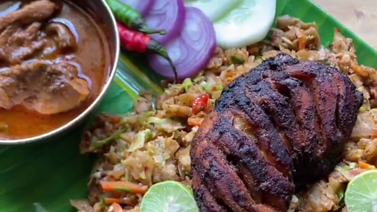 “Best Sri Lankan Chicken Kottu Roti 🍗🔥 | Street Food at Its Finest”