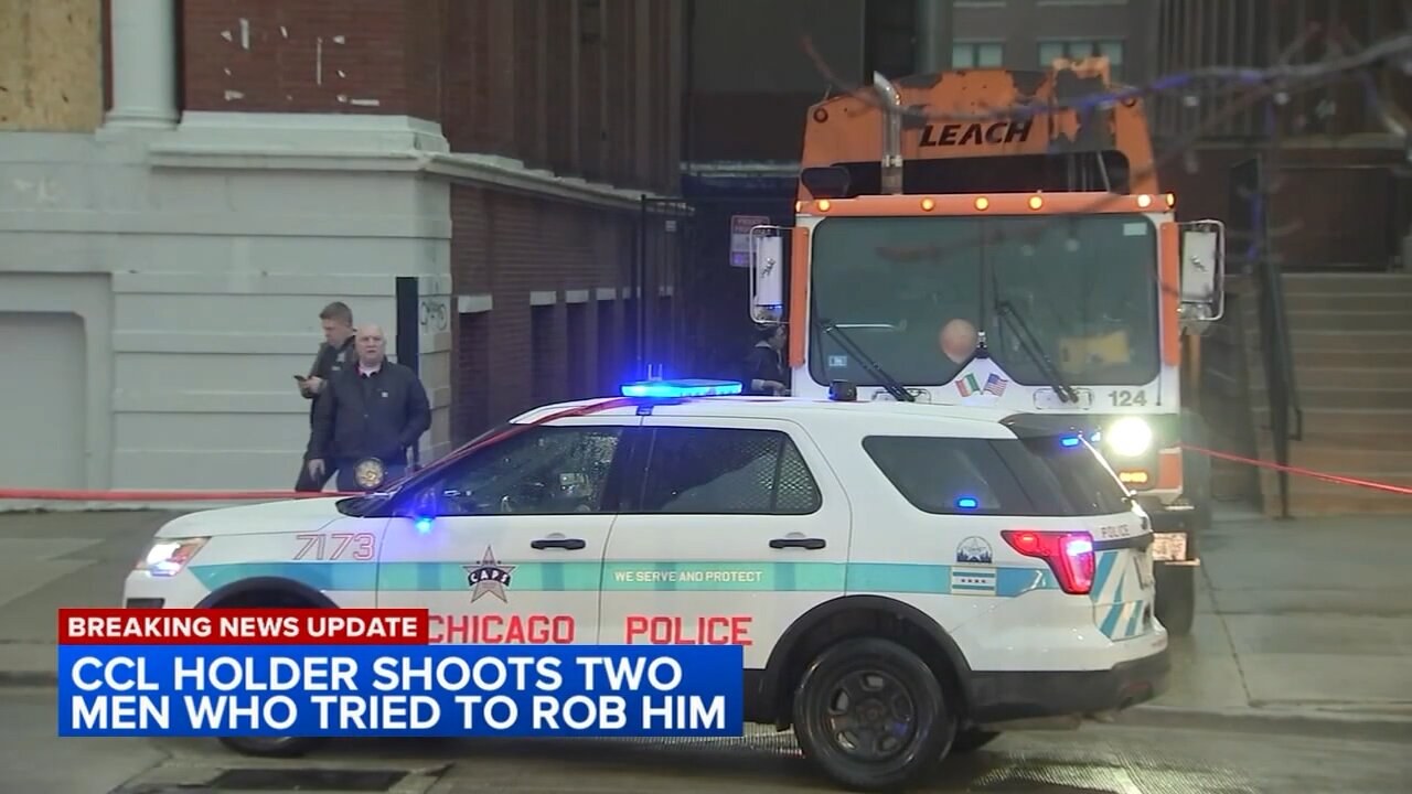 Chicago Garbage Truck Driver Fight With 2 Armed Robbers
