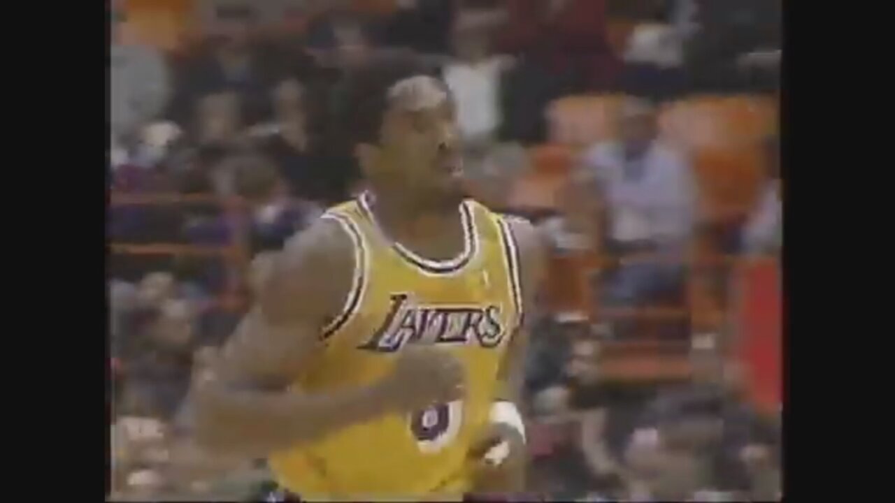 Kobe Bryant 18 Points 7 Ast Vs. Timberwolves, 1999.