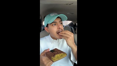 Follow for more ASMR videos🌮🍟 Credits: @k.malyeh #mukbang #asmr #fastfood #asmreating