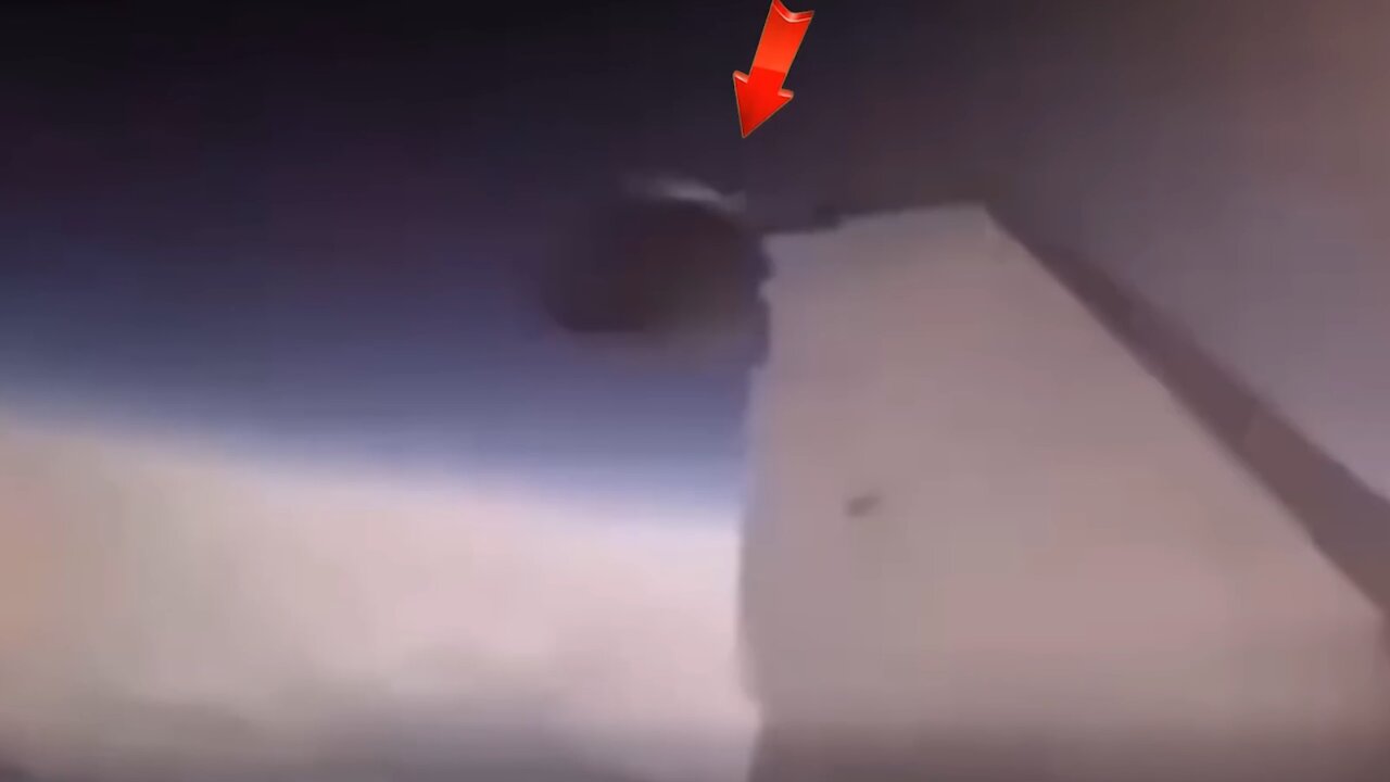 Jet Pilot Encounters 2 UFOs Up Close