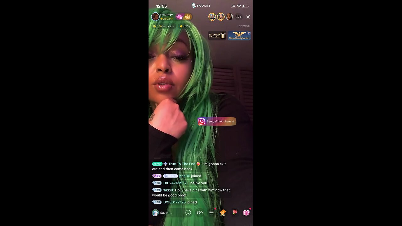 Green hair Synergy says should she push the truth out or just let it fly 👀 looze better stop cappn