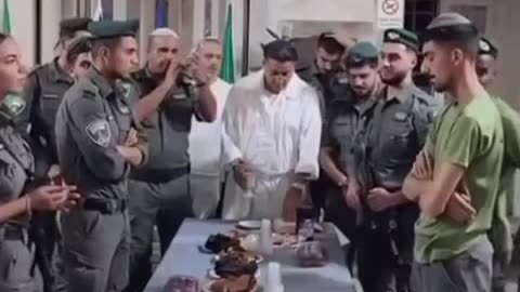 Settlers performed a Jewish ritual inside the Al-Ibrahimi Mosque