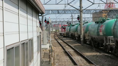 Switcher with tankers