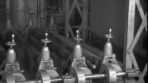 Dorothy Gish Visiting... - Dorothy Gish Visiting the Ford Motor Company Tri-Motor Airpl - fc-fc-2967