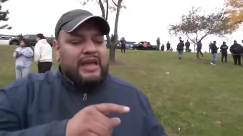 Border Patrol chief confronted by angry residents after arrests in Chicago