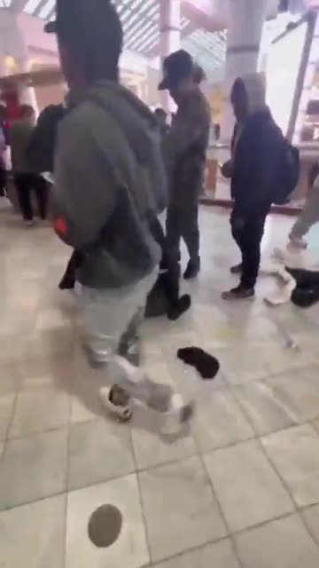 If the colors were reversed, the corrupt mainstream media would have ...