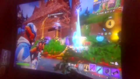 [23Sept25]#G Cyraxx whines while playing fortnite (Trash)