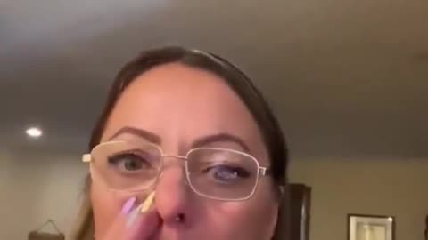 Your screen is not a mirror! 😂😱🤣😅