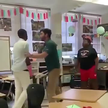 White Teacher Body Slams Dindus At Skoo
