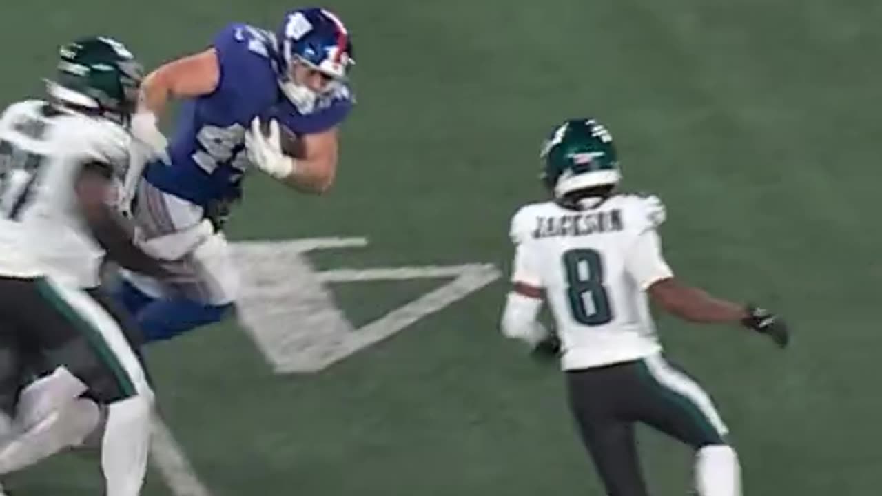 NY Giants Make the Honor Roll in 34-17 Win Over Eagles