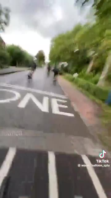 Arabs attack European women