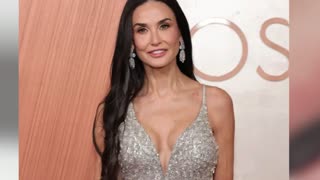 Mikey Madison Steals Oscar from Demi Moore – Drama! News