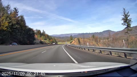 Dash Cam video driving from Redding CA to Dunsmuir CA