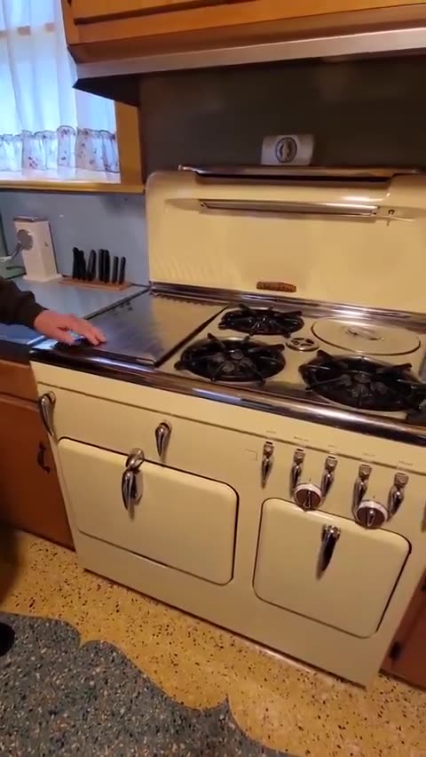 This stove was designed in the late 1940s and engineered and manufactured for most of the 1950s.