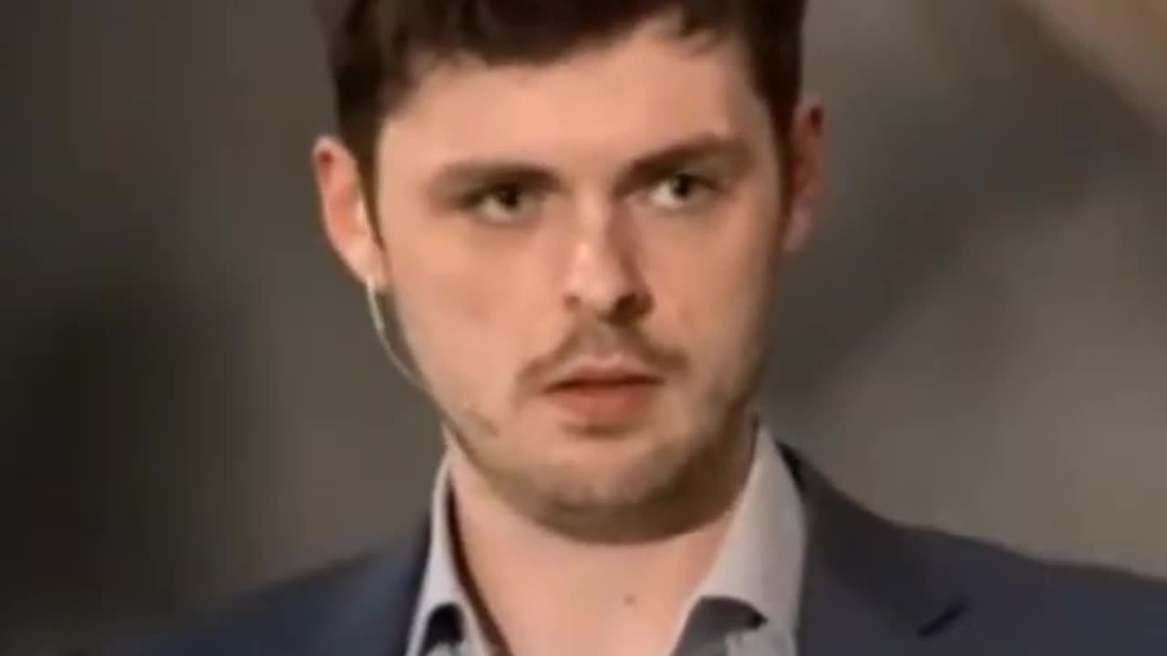 Christian EXPOSES IGNORANCE to Atheist