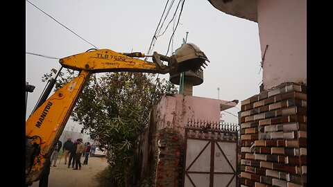 ਪਿੰਡ ਲੱਖਣ ਖੋਲੇ ਵਿਖੇ ਪੁਲਿਸ ਦੀ ਵੱਡੀ ਕਾਰਵਾਈ👍👍👍