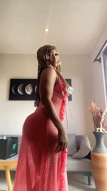 AFRICA THICK 🍑