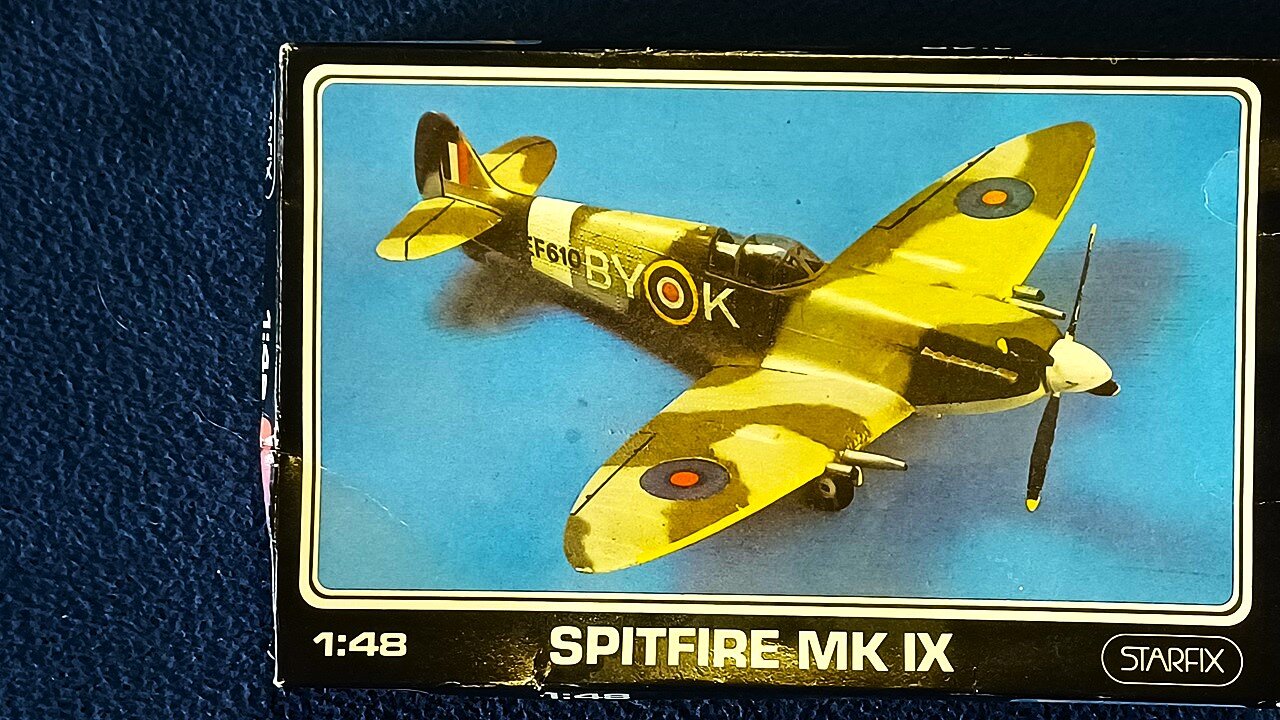 UNBOXING: STARFIX, SPITFIRE MK IX, 1:48, Art.-Nr. 709/10 (Used Kit, Missing parts?)