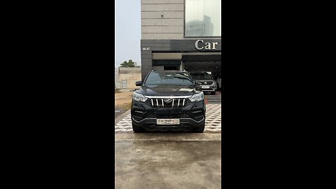 Mahindra G4 ALTURAS