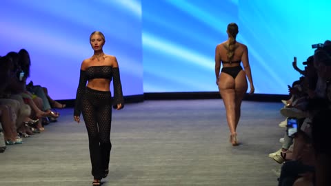 Marissa Dubious in SLOW MOTION 4K _ Art Hearts Fashion Miami 2025