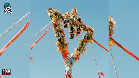 The Devil Wears Prada - Flowers (2025)