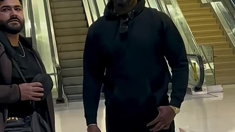 BODY HITTING PEOPLE 😂😂